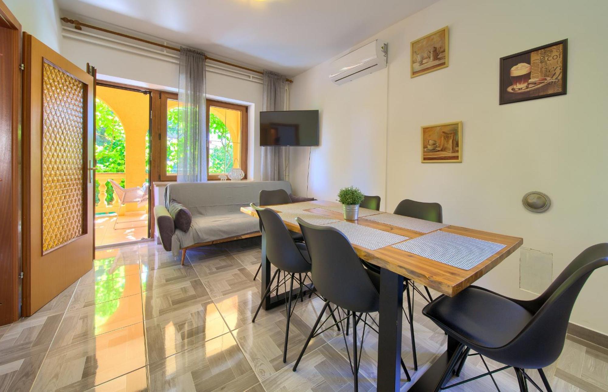 Apartment Bazina - Airconditioning, Parking, 500M From The Beach Krk Town Luaran gambar